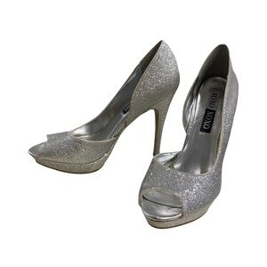 XOXO Silver Glitter Sparkle Peep-Toe Heels